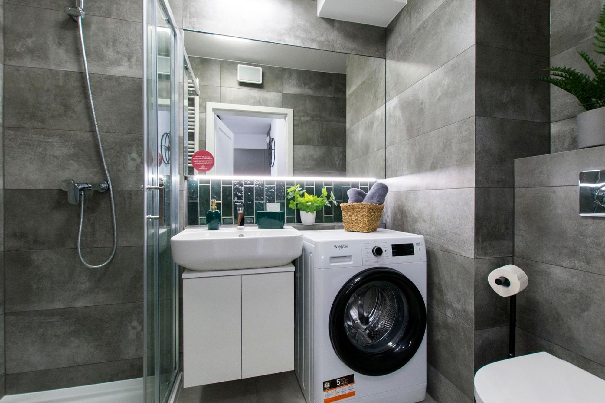 City Center - Aura By Apartmore Danzica Esterno foto